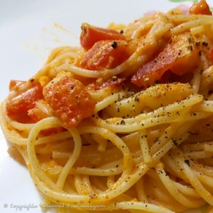 Tomato Garlic Creamy Spaghetti