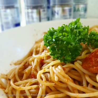 Tomato Basil Spaghetti with Pine Nuts