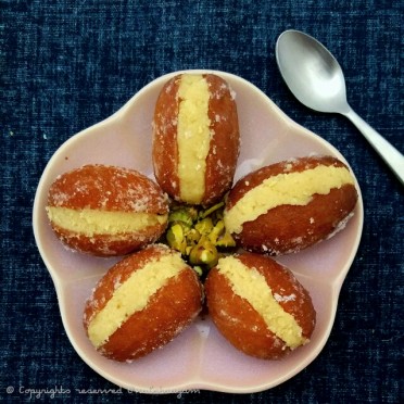 Gulab Jamun Sandwich